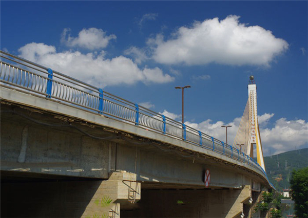 中山304不锈钢桥梁护栏：安全、耐用与美观的完美结合